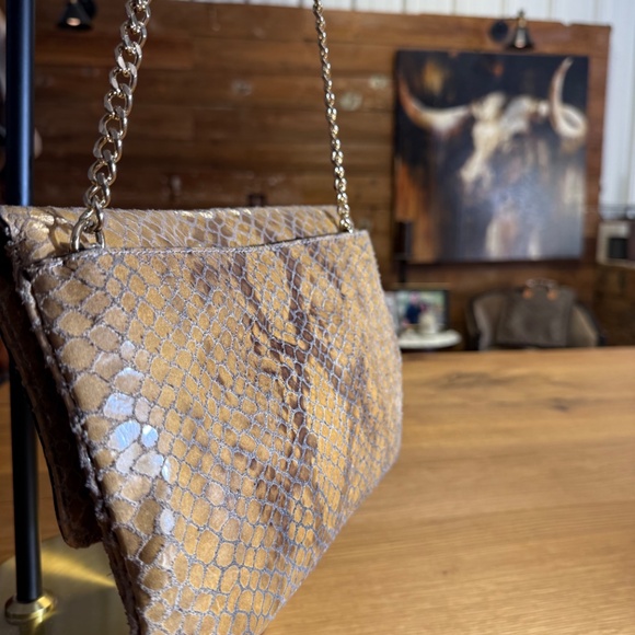Michael Kors Tan Leather Snake Skin Clutch - Picture 6 of 10